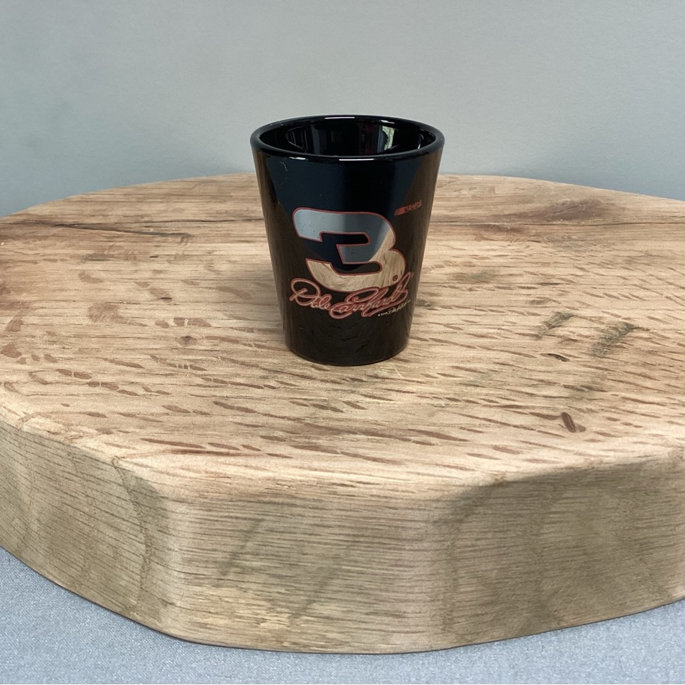 Vintage - Dale Earnhardt Sr - 2000 NASCAR Shot Glass - Excellent - Collectible